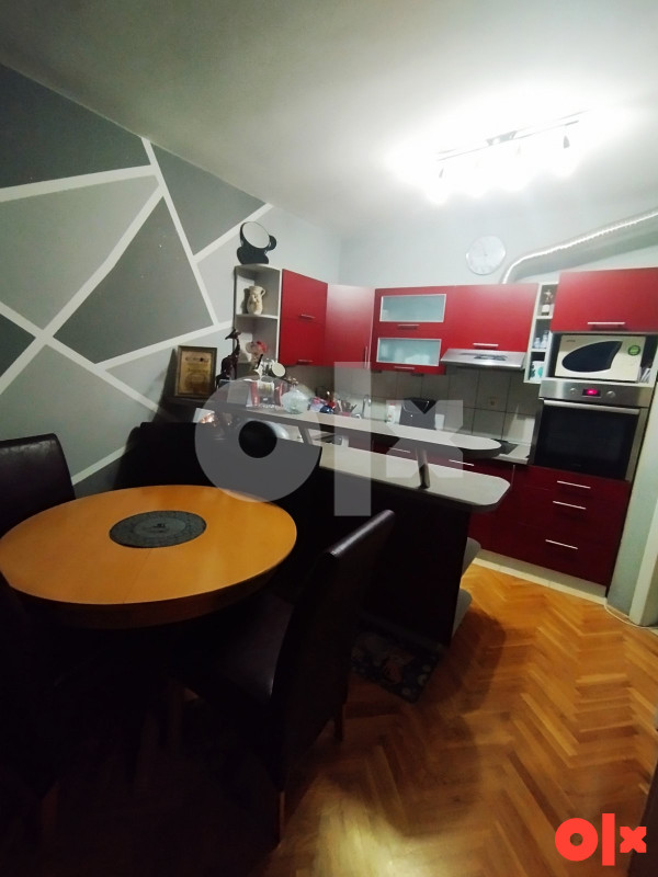 Prodajem ili mijenjam, trosoban stan 73 m2, InterGaj 3