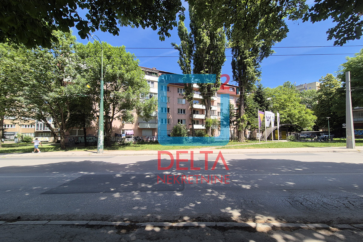 Namješten dvosoban stan / Grbavica / Novo Sarajevo