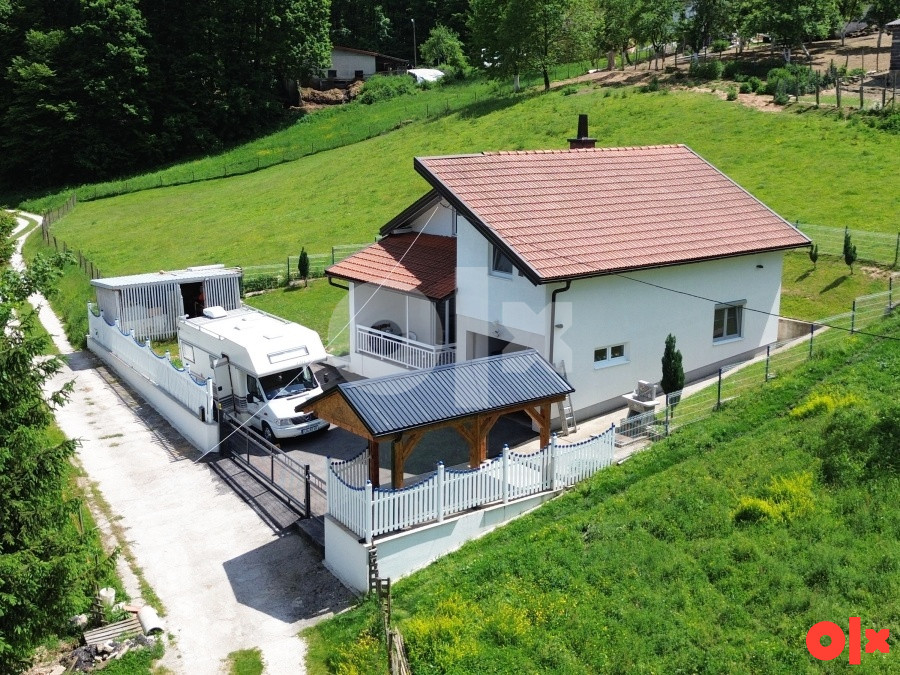 Kuća sa fitness i wellness studiom, Busovača 7