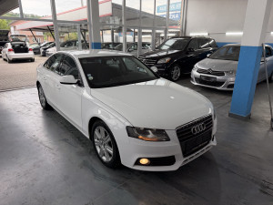 Audi A4 2.0 TDI 2011 Godina !