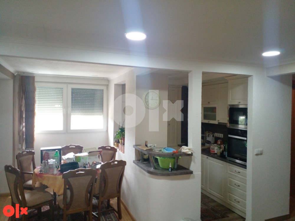 KOMPLETNO RENOVIRAN TROSOBAN STAN 81m2 IRAC TUZLA 2
