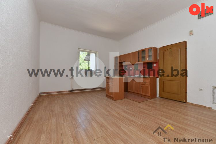 Adaptiran jednoiposoban stan 44 m2, Miladije 2