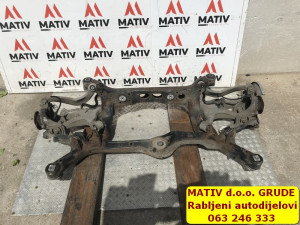 Most ZADNJI Audi Q5 8R 2,0 TDI 2014 8R0505235N