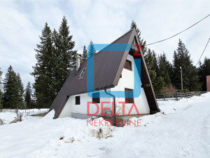 Kuća / Vikendica /54m2/parcela 449m2/ Velika Dvorišta / Jahorina