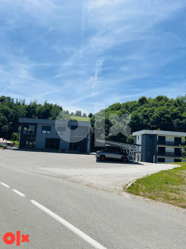 Stambeno-poslovni kompleks Kuća Velika Kladuša Zagrad prelaz 11