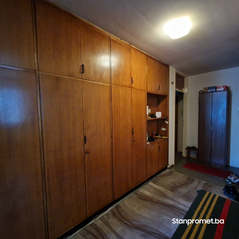 Četverosoban stan Drvenija prodaja Centar 7