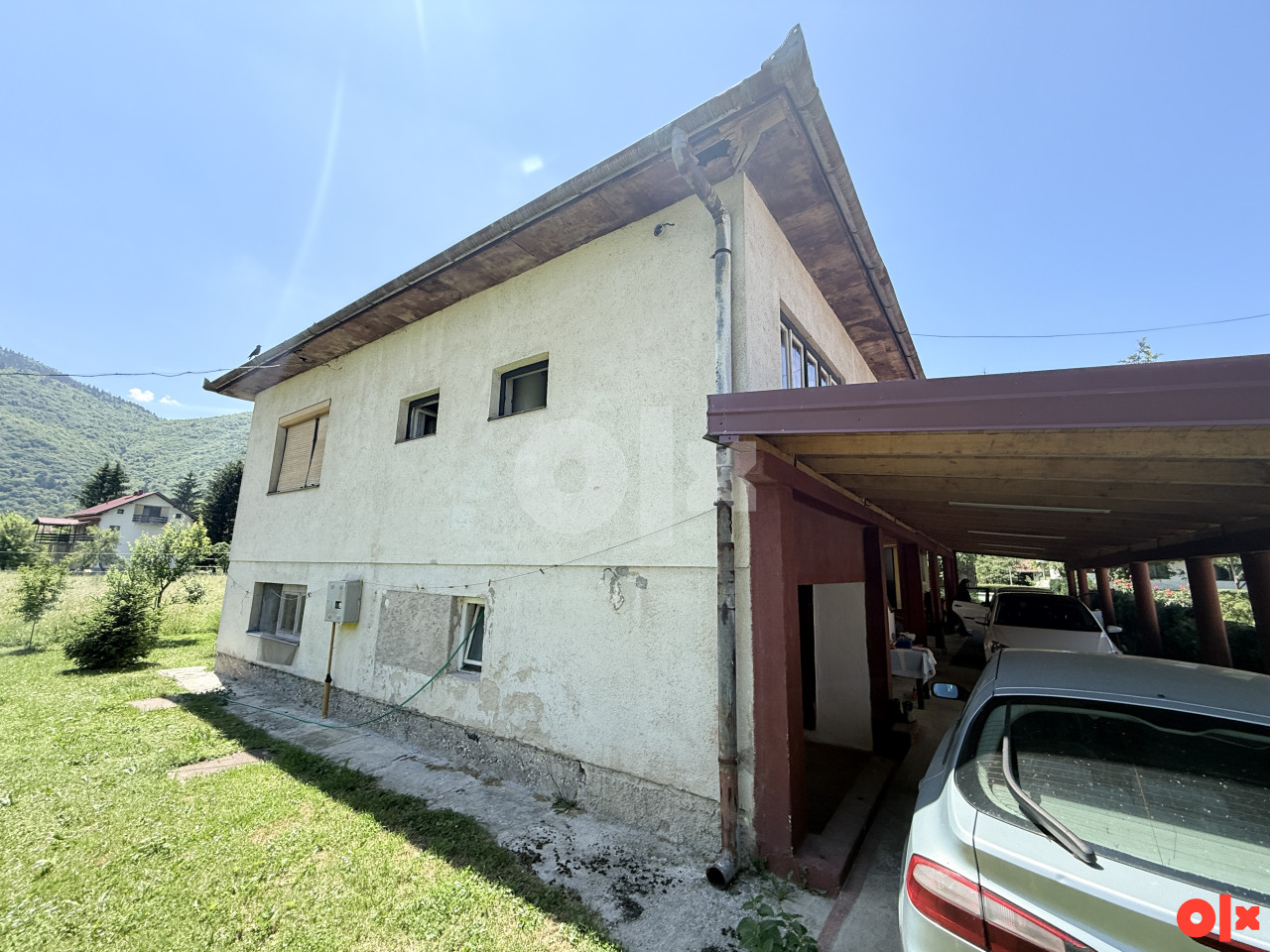 Dvije kuće Vrelo Bosne Ilidža na placu od 1500 m2 20