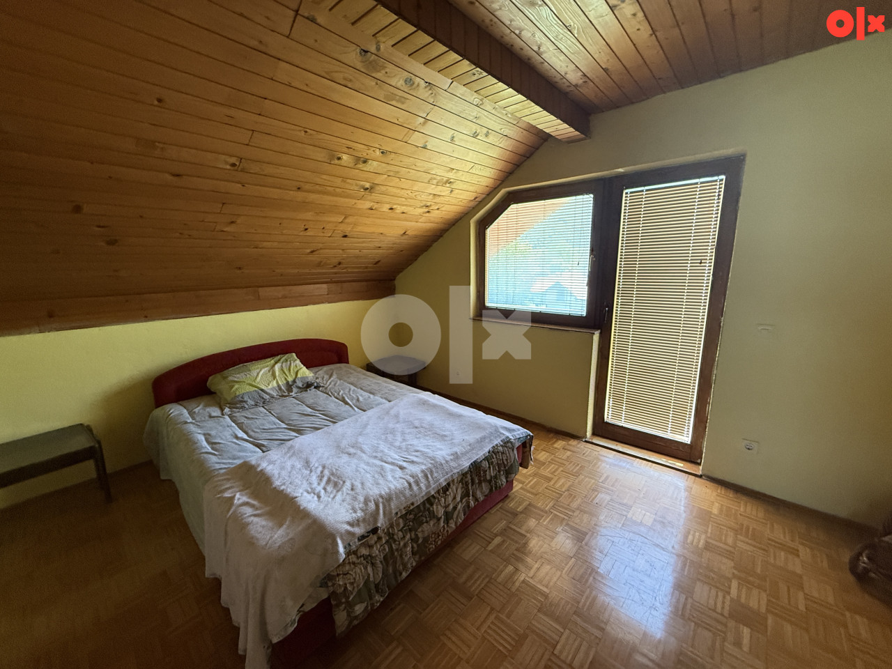 Dvije kuće Vrelo Bosne Ilidža na placu od 1500 m2 12