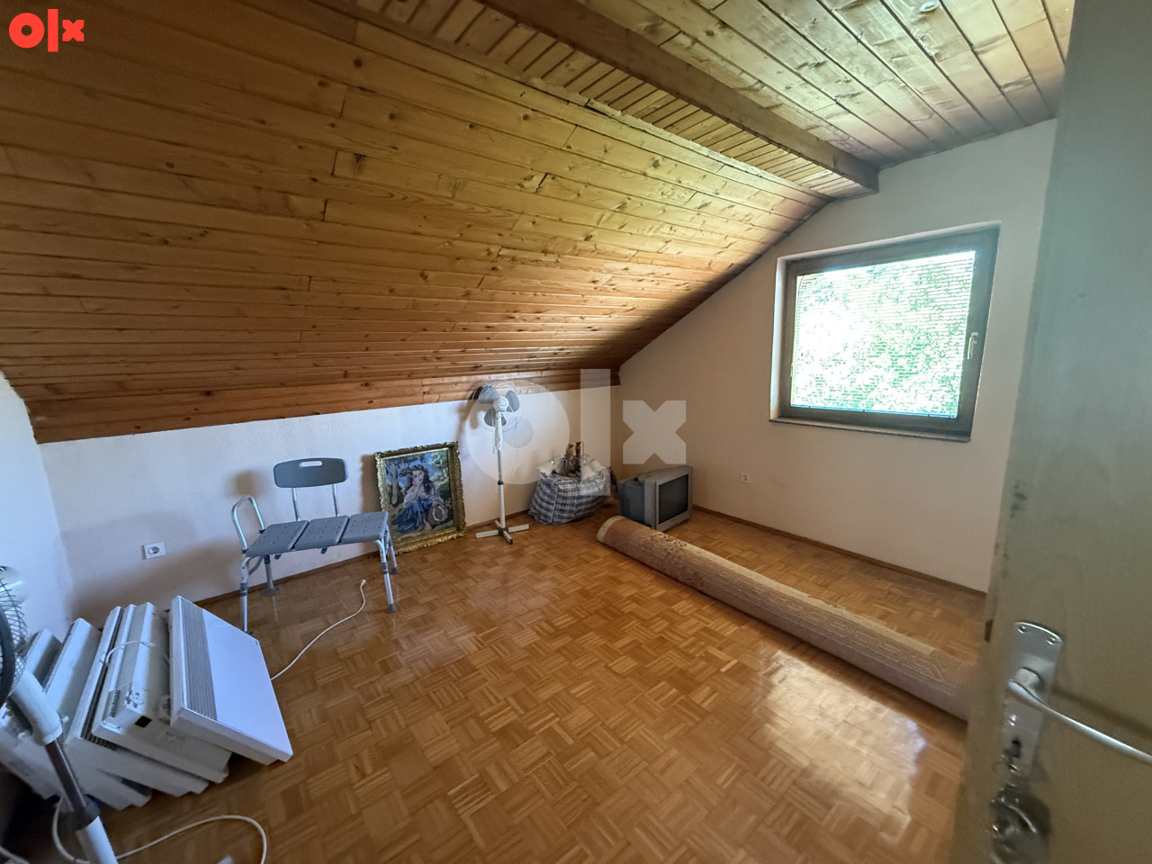 Dvije kuće Vrelo Bosne Ilidža na placu od 1500 m2 11
