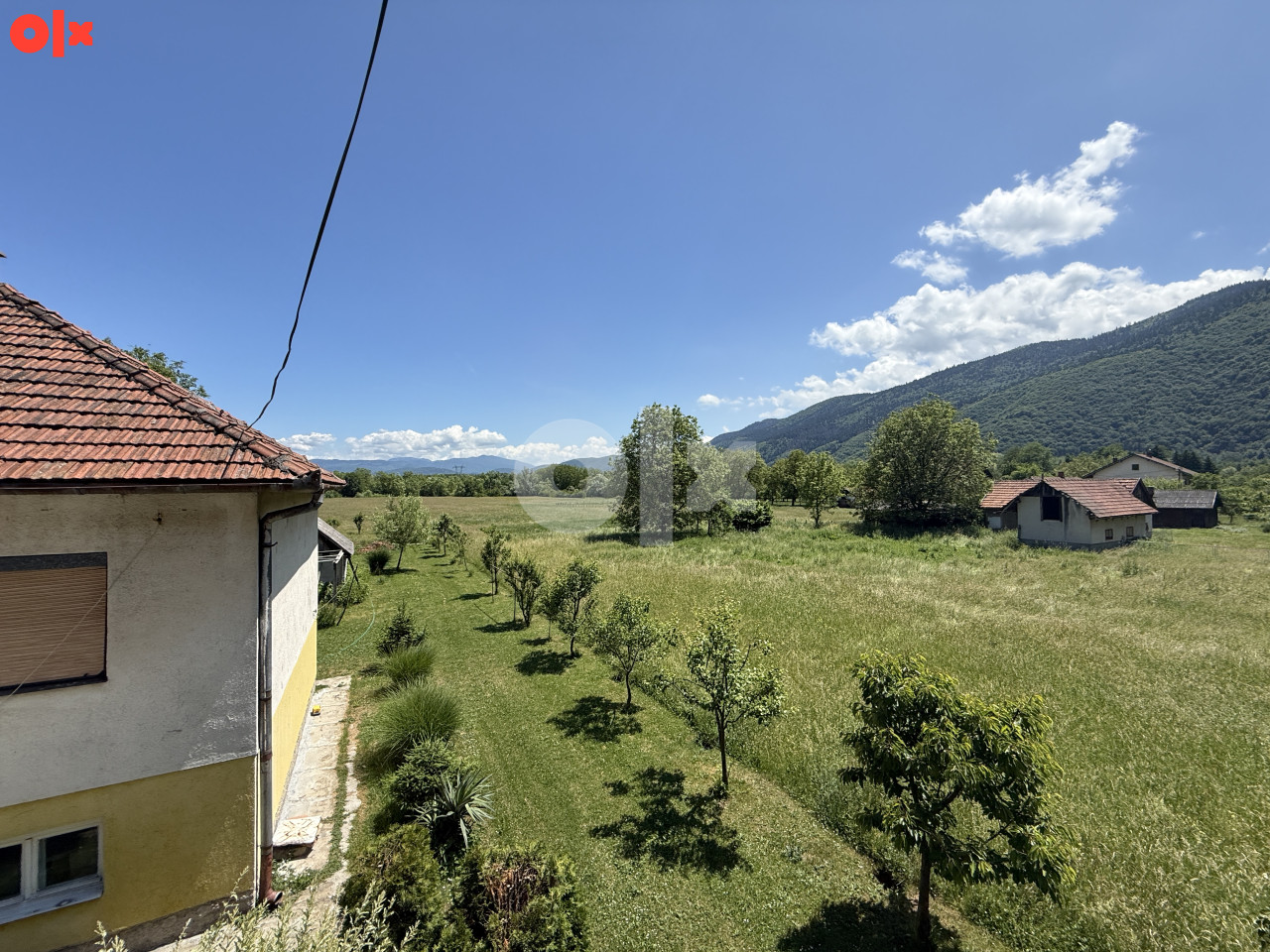 Dvije kuće Vrelo Bosne Ilidža na placu od 1500 m2 25