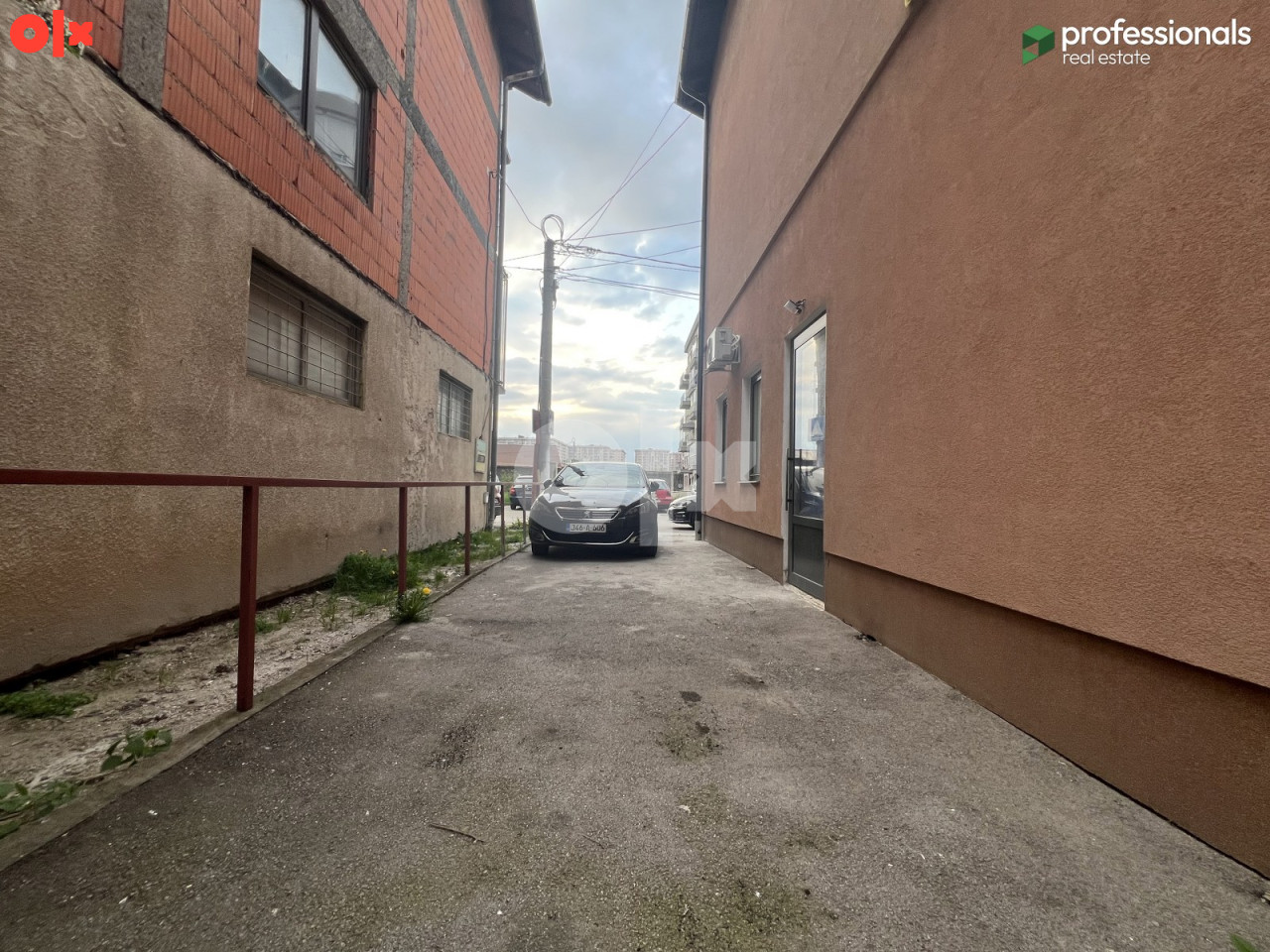 Poslovni prostor Stup Ilidža 70 m2 12