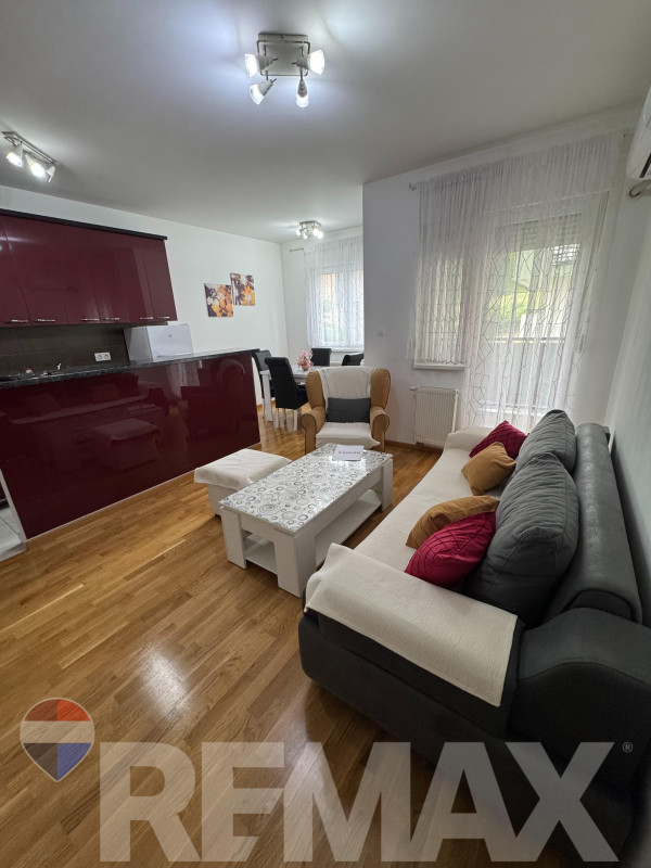 Odličan trosoban stan | 55m2 | Starčevica | Parking mjesto 2