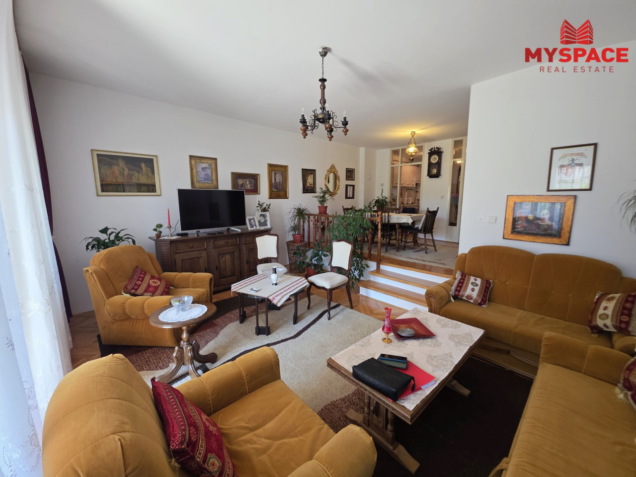 MY SPACE/ Kuća/ Centar/ Koševsko brdo/ 212m2 3