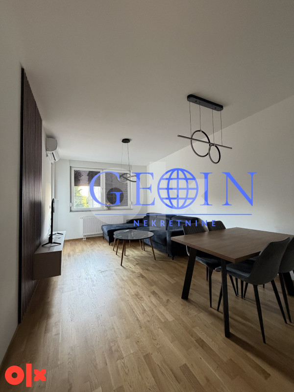 Stan-NOV-kompletno namješten sa garažom 48.02m2
