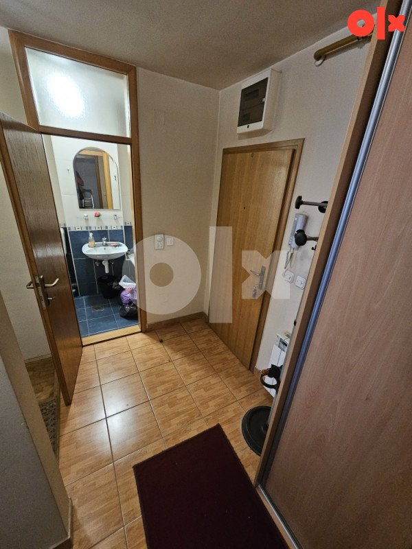 Stan Istocno Sarajevo Dobrinja IV 132 m2 8