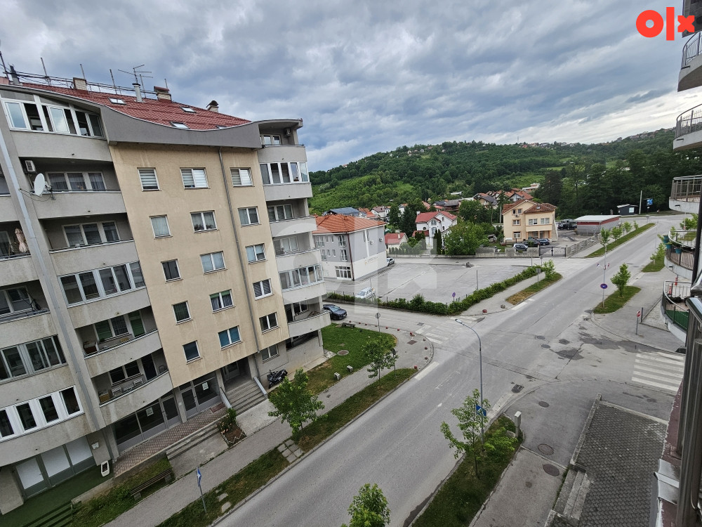 Stan Istocno Sarajevo Dobrinja IV 132 m2 25