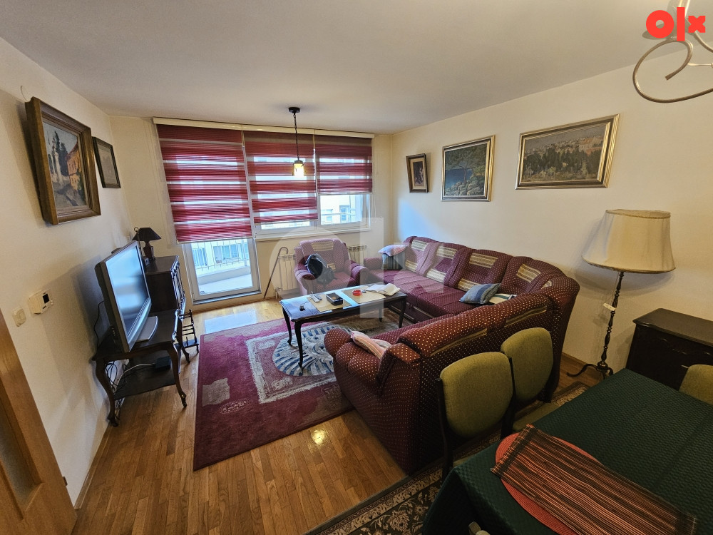 Stan Istocno Sarajevo Dobrinja IV 132 m2 16
