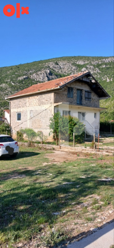 Kuća Mostar, Kuti-Livač
