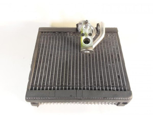 52423268 KONDENZATOR KABINE  OPEL INSIGNIA 2009-