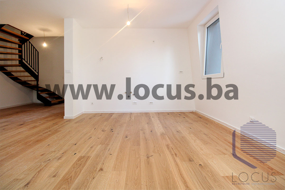 LOCUS: NOVOGRADNJA! Trosobni dvoetažni apartman, Bjelašnica 7