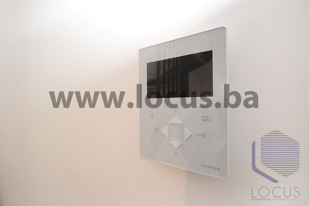LOCUS: NOVOGRADNJA! Trosobni dvoetažni apartman, Bjelašnica 17
