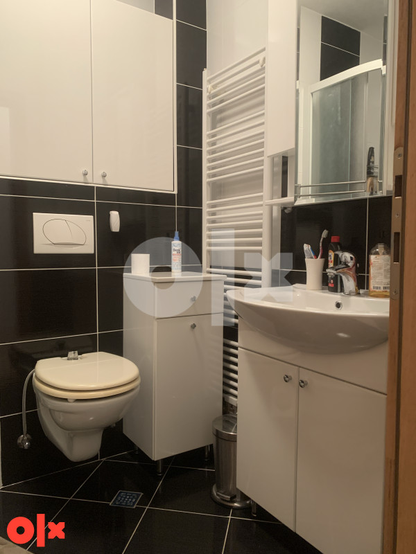 Stan Ilidža sa garažom i namještajem - Ansicht 6