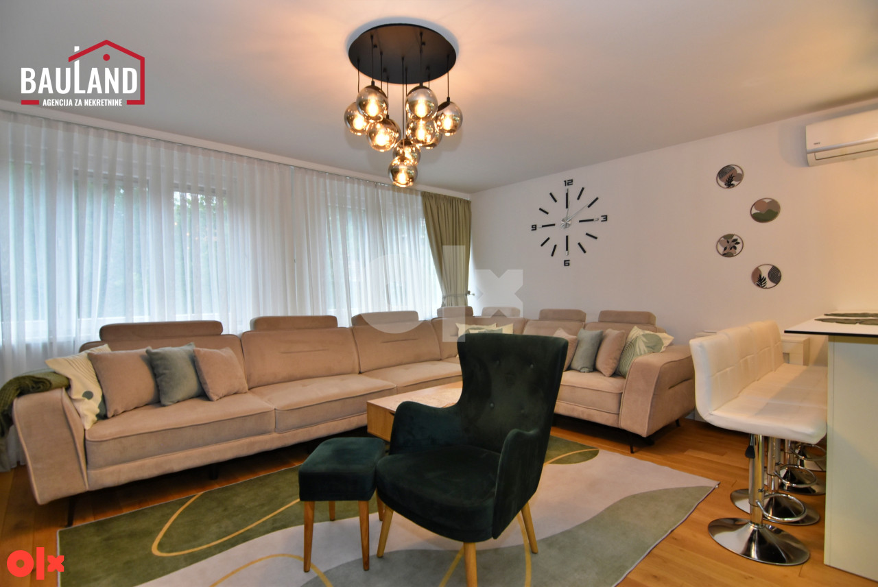Lijep četverosoban stan, 92m2 / ul. Alipašina, Centar 2