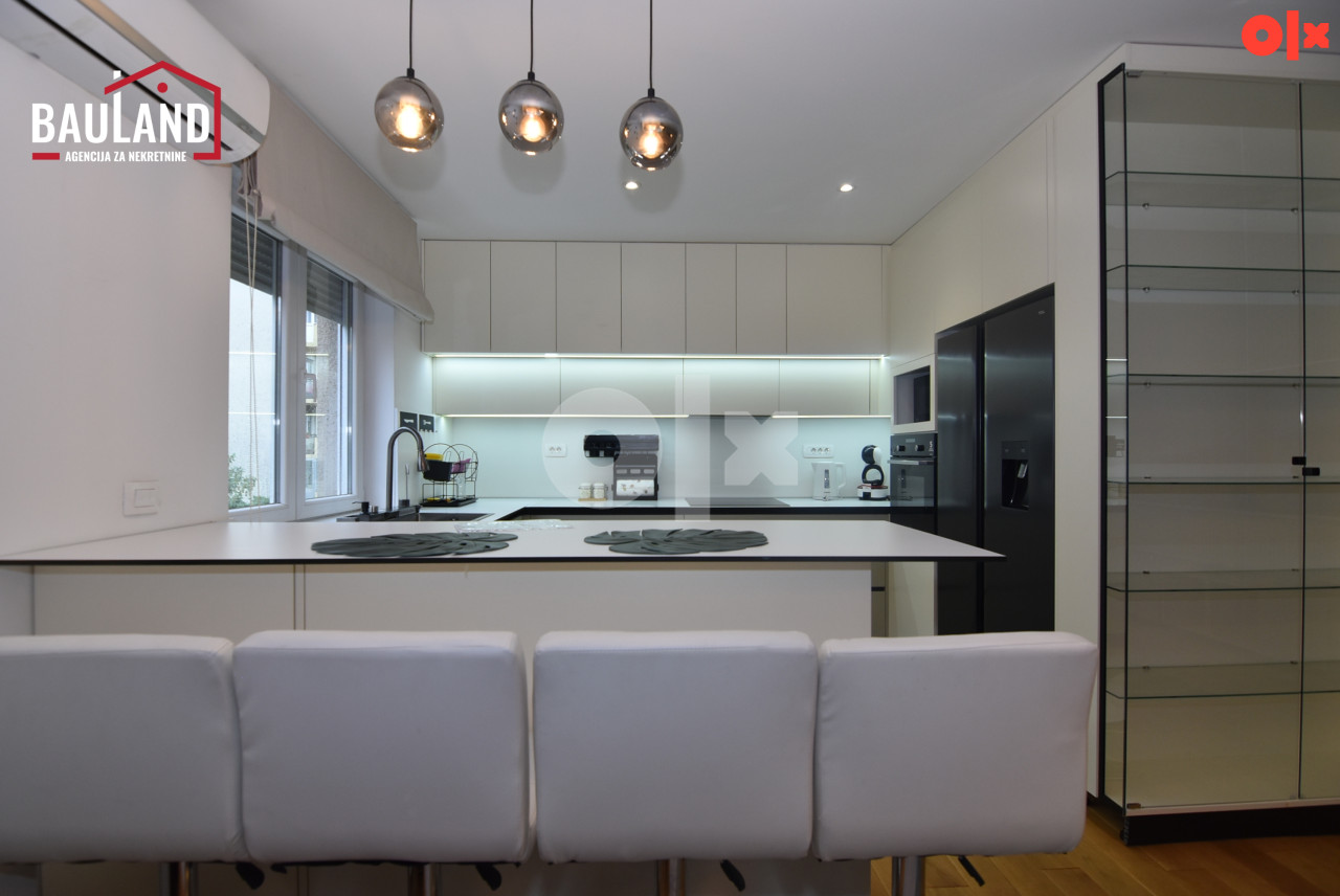 Lijep četverosoban stan, 92 m² / ul. Alipašina, Centar - Ansicht 5