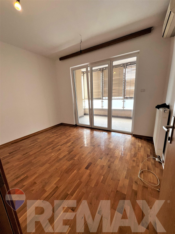 Poslovni prostor u centru grada, Srpska ulica, 42m2