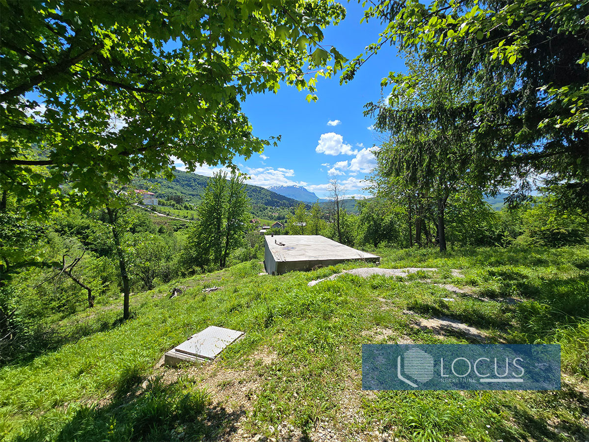 LOCUS: Zemljište površine 8.291m2, Ušivak, Hadžići 2