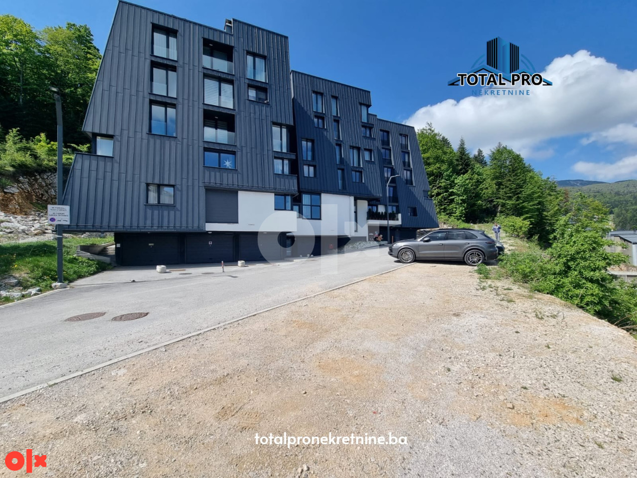 TOTAL PRO / Trosoban apartman sa skijašnicom 46m2 / Bjelašnica