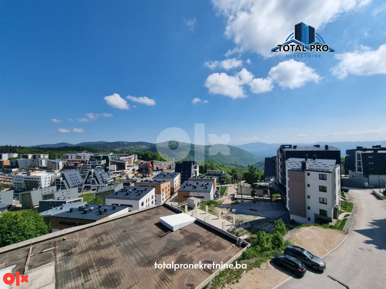 TOTAL PRO / Trosoban apartman sa skijašnicom 46m2 / Bjelašnica 8