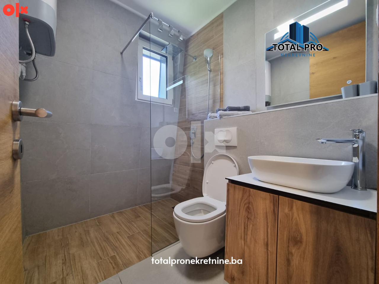 TOTAL PRO / Trosoban apartman sa skijašnicom 46m2 / Bjelašnica 14