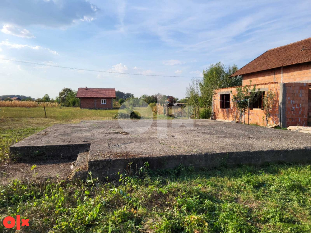 Plac zemljiste 2