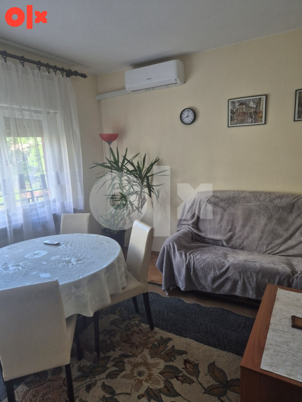 Iznajmljujem trosoban stan u centru sa uključenim grijanjem - Widok 4