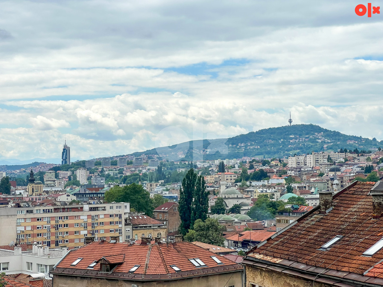 Kuća na 3 etaže Alifakovac Stari Grad