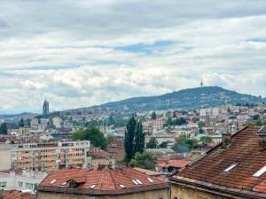 House on 3 floors Alifakovac Stari Grad