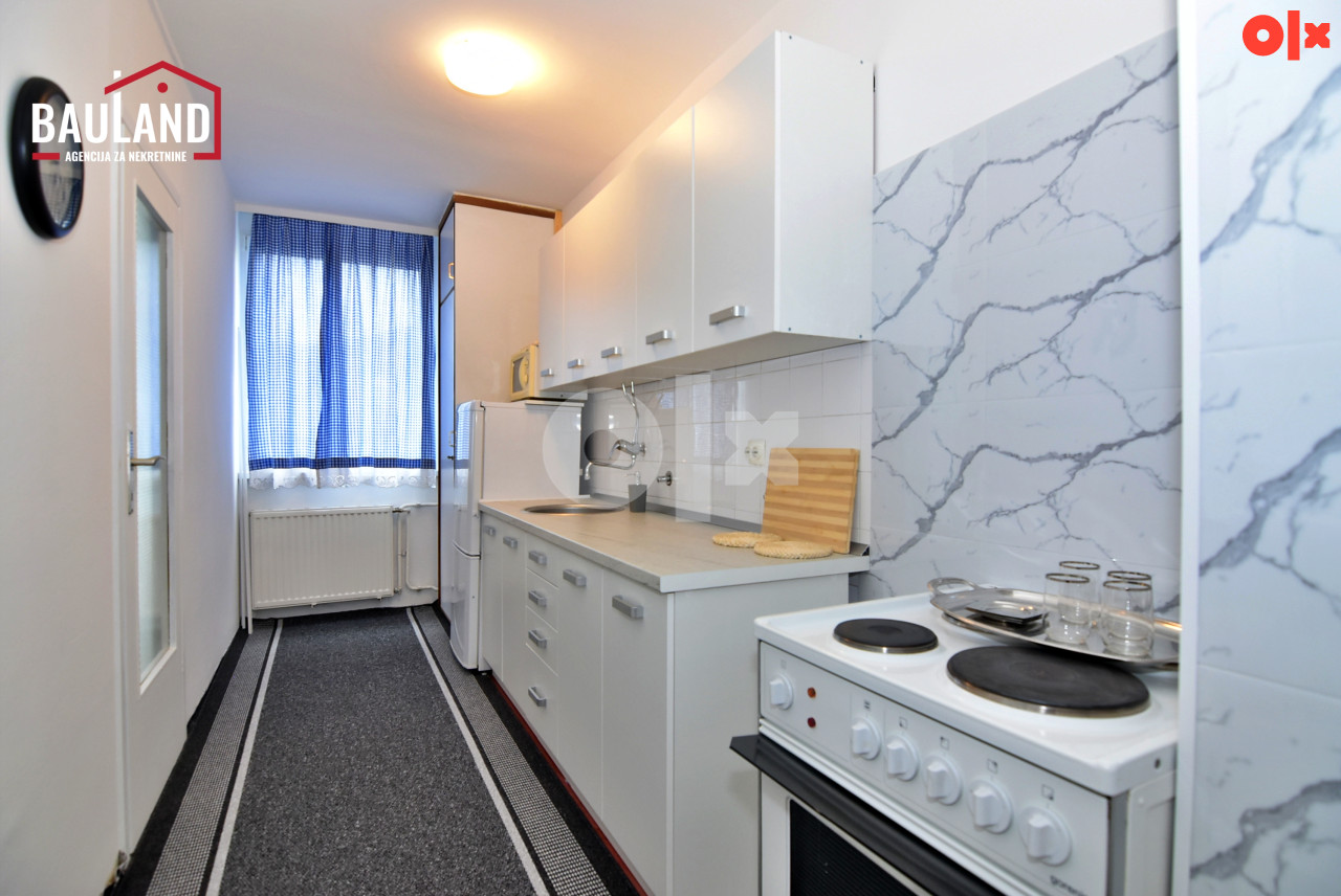 Namješten trosoban stan, 78m2 / Koševo, Centar 4