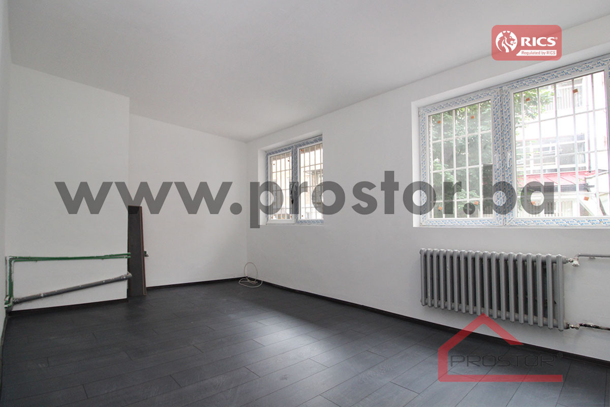 PROSTOR izdaje: Poslovni prostor, 94m2, Centar 4