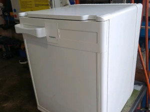 MINI BAR FRIZIDER DOMETIC