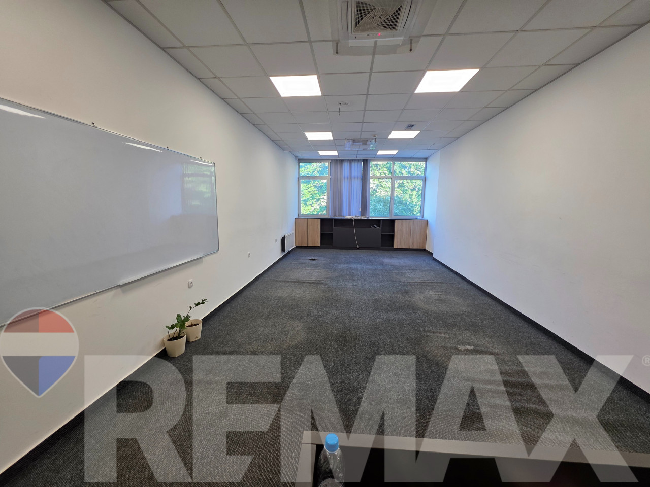 Odličan kancelarijski prostor | Rosulje / Nova Varoš | 370 m2 2