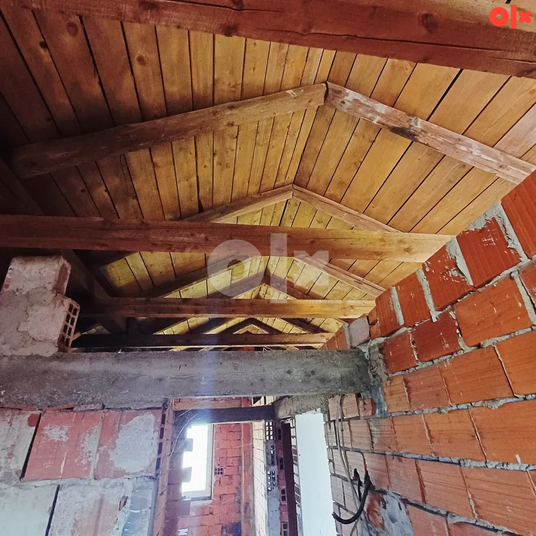 Kuća Prijedor(Petrovo) 270m2, plac 1000m2 18