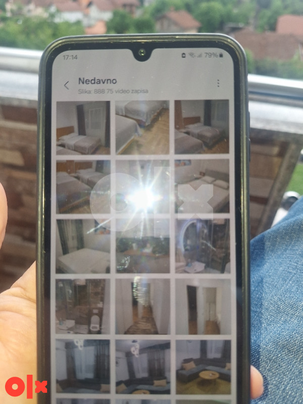 Prodajem stan u centru 065870565