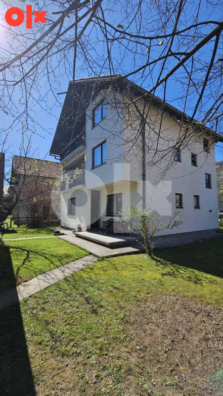 Kuća Pale-Centar 300m2 2