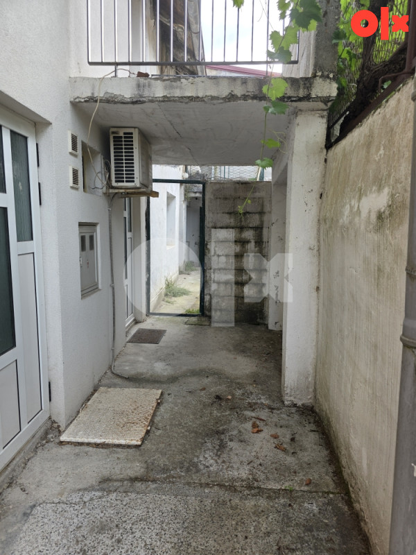 Stambeno poslovni objekat Austro-Ugarskog stila/ Čapljina 3