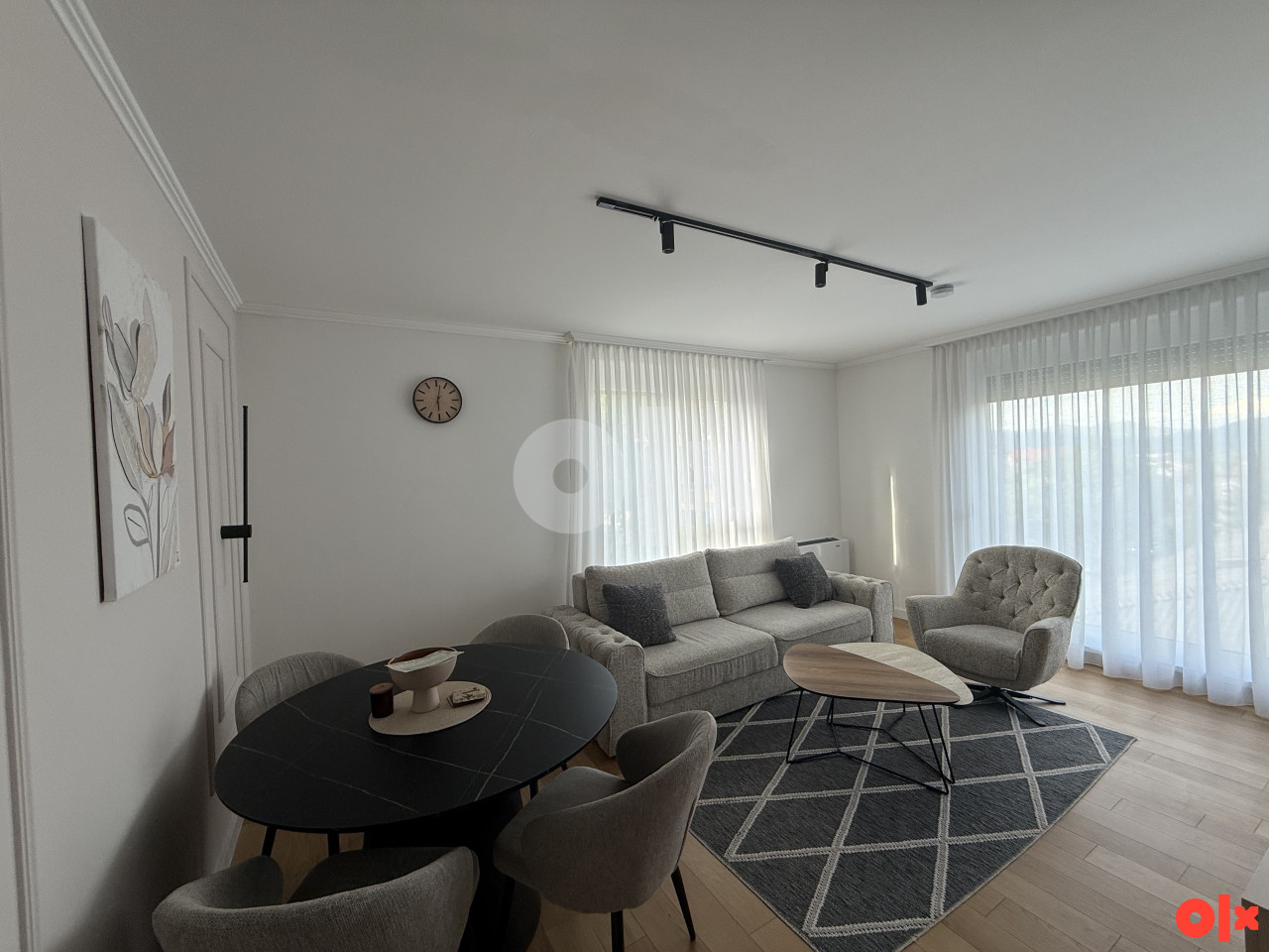 Stan na dan Novi Travnik (Apartman Holiday) 2