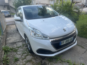 Peugeot 208 1.2 benzin klima