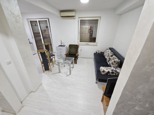 IZNAJMLJIJE SE GARSONJERA PRIZEMLJE
