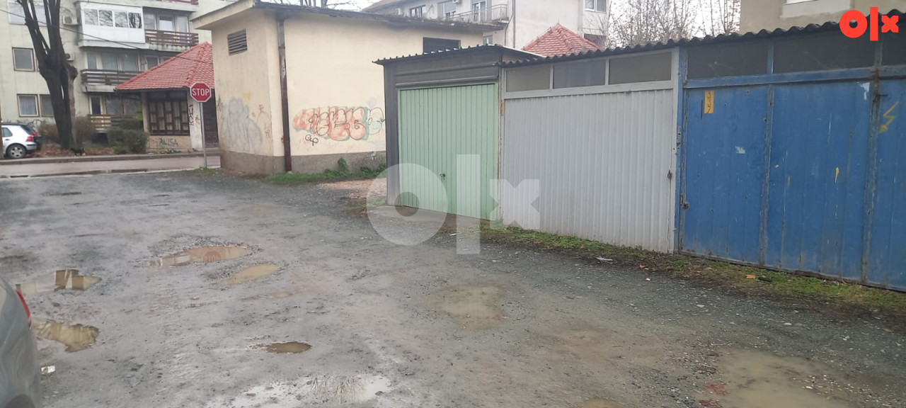 Garaža Lukavac 3