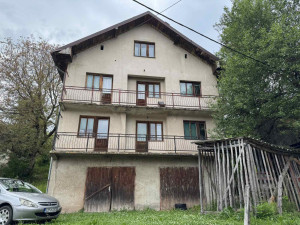 Kuća Trnovo